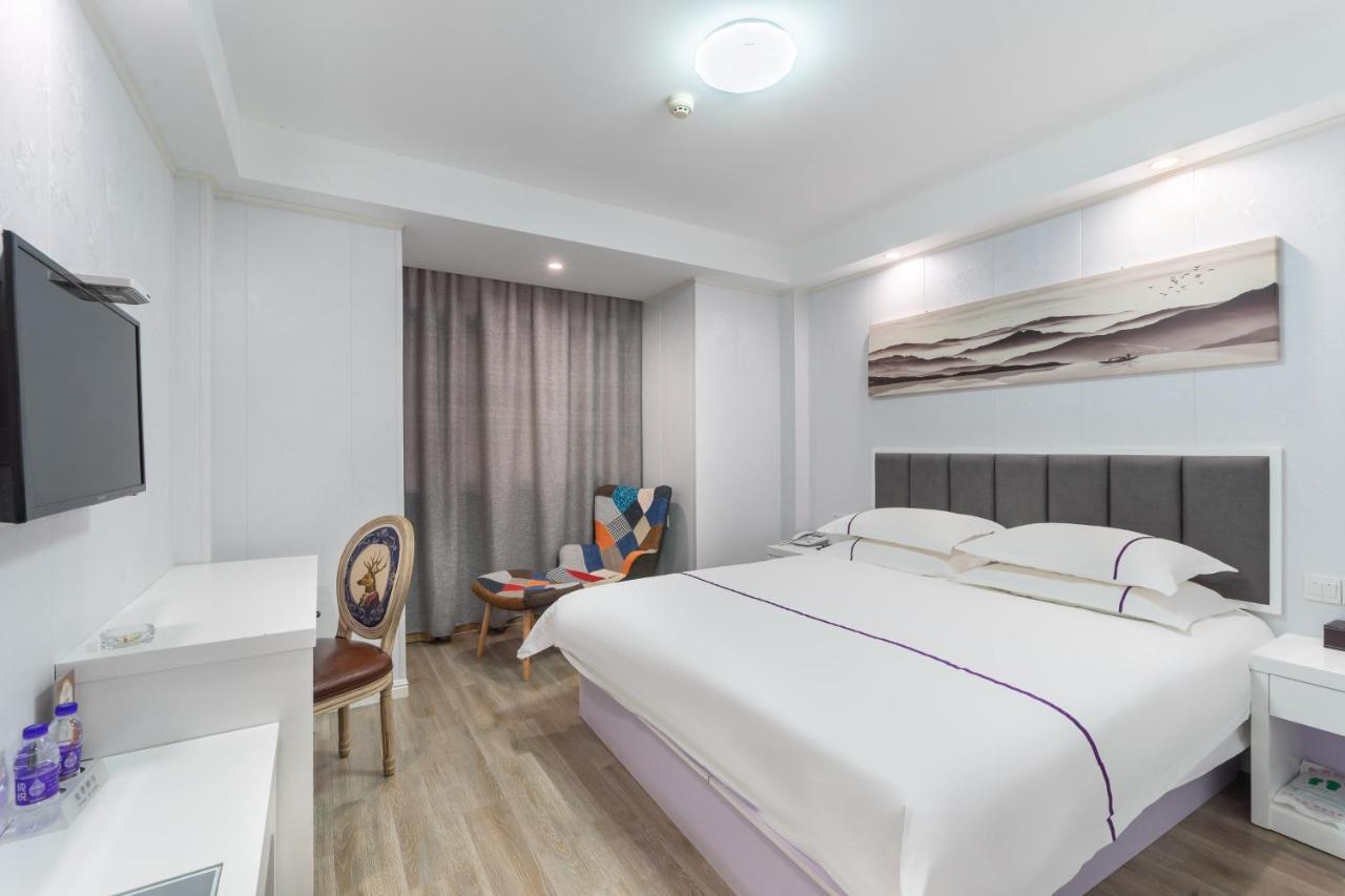 Rongle Business Hotel Yiwu  Buitenkant foto